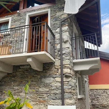 Il Nido Di Ronco Feriehus